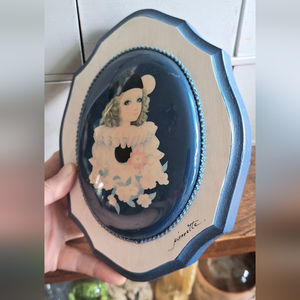 Two Pierrot frames - Picture 8 of 10